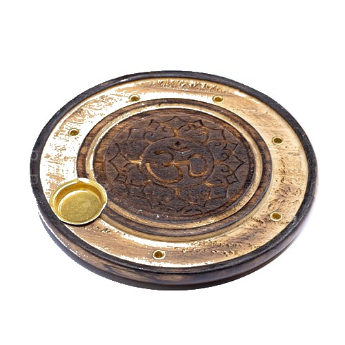 Base de Madeira para Incenso com Om